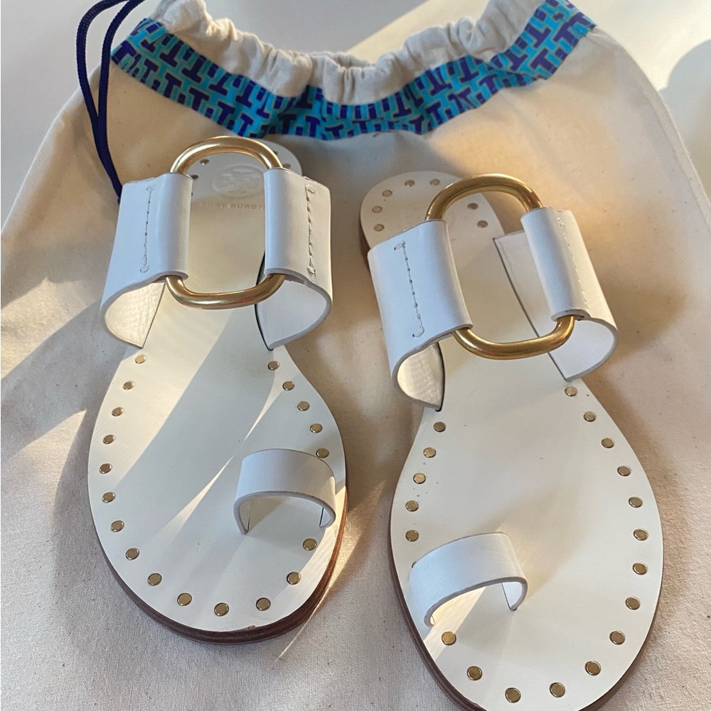 ✨NEW TORY BURCH RAVELLO SANDAL✨ WHITE✨Size 7✨Dustbag✨Beautiful & Comfortable✨